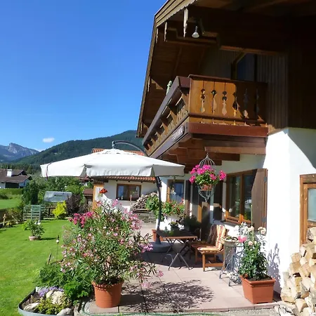 Gemuetliche Alpenwohnung In *