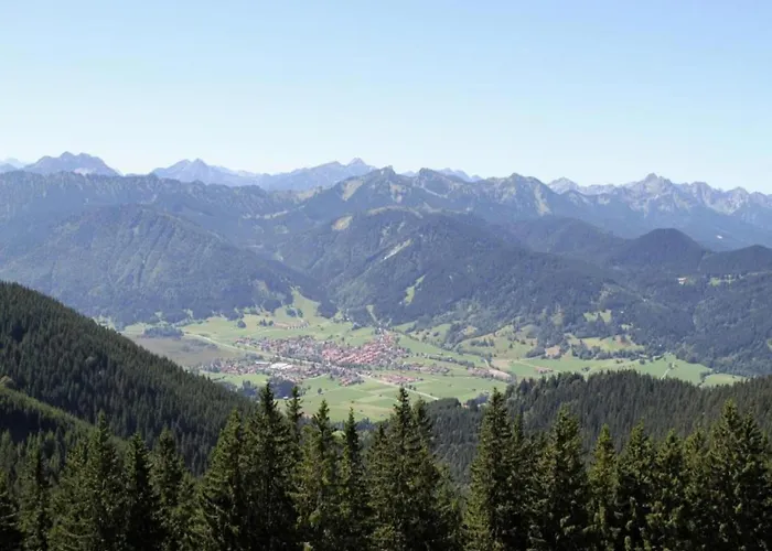 Lejlighed Gemuetliche Alpenwohnung In *