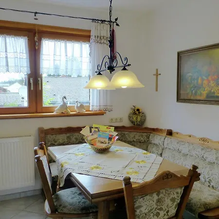 Gemuetliche Alpenwohnung In